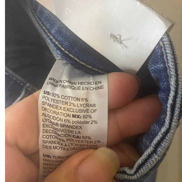 Chicos So Slimming Girlfriend Slim Leg Ankle Jeans Women decorate ankle size 4R - Picture 8 of 8